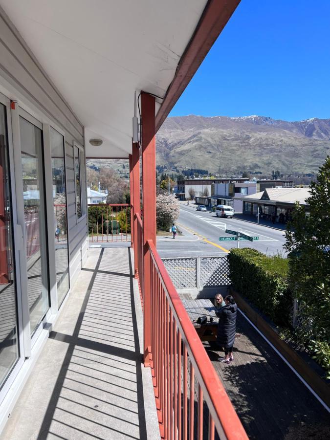 Adventure Wanaka Hostel Экстерьер фото