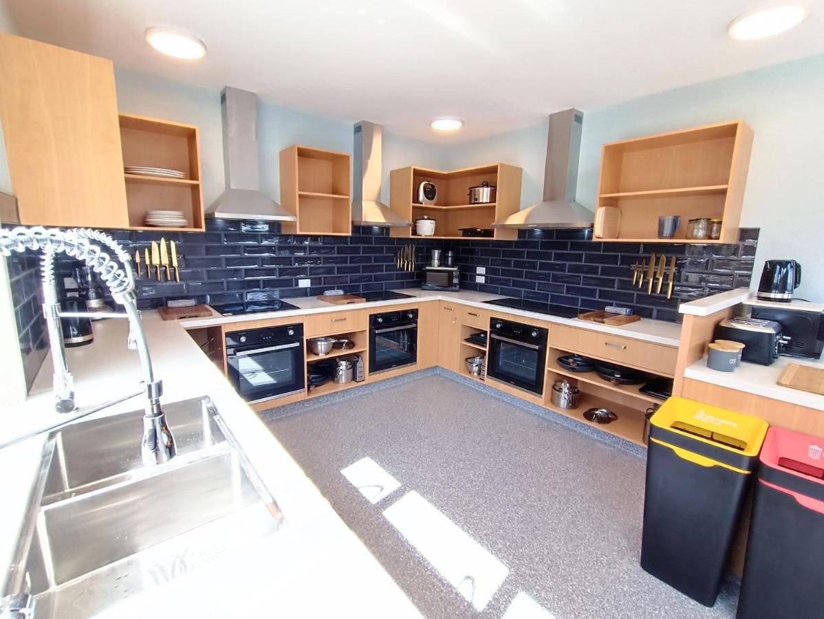 Adventure Wanaka Hostel Экстерьер фото
