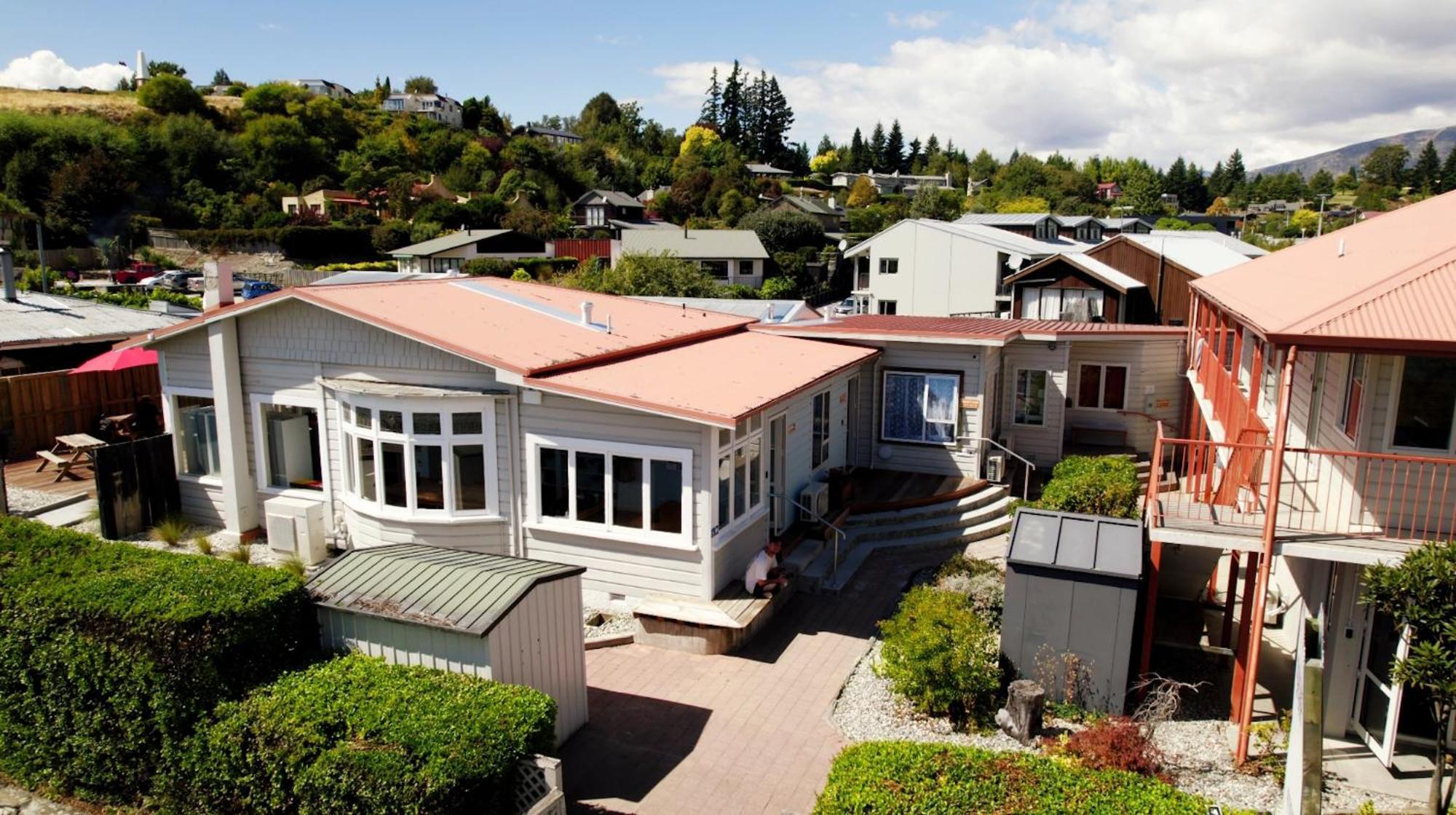 Adventure Wanaka Hostel Экстерьер фото